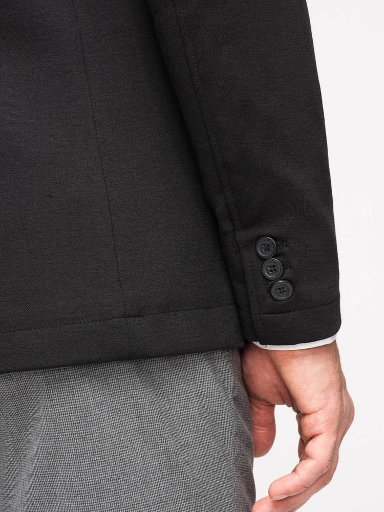 Vyriškas juodas slim fit švarkas su tekstūriniu trikotažu