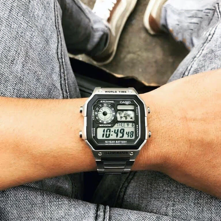 Casio AE-1200WHD-1AVEF