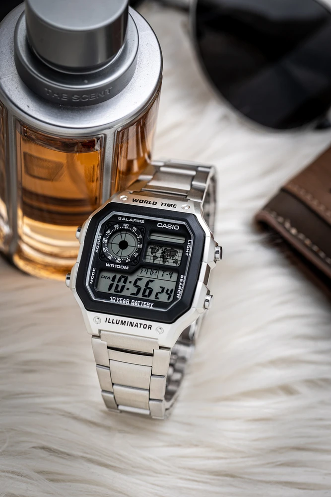 Casio AE-1200WHD-1AVEF
