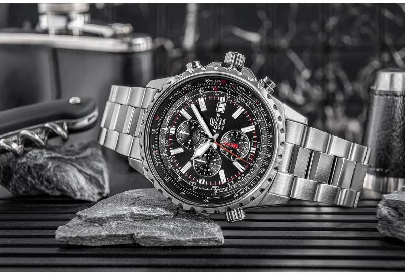 Laikrodis Casio EF-527D-1AVEF - Sukurtas aviatoriams