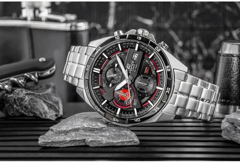 Casio EFR-556DB-1AVUEF rankinis laikrodis Kištukinis Juoda