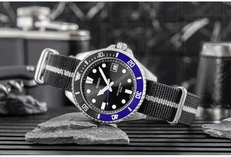 Laikrodis Casio kolekcija MDV-10C-1A2VEF