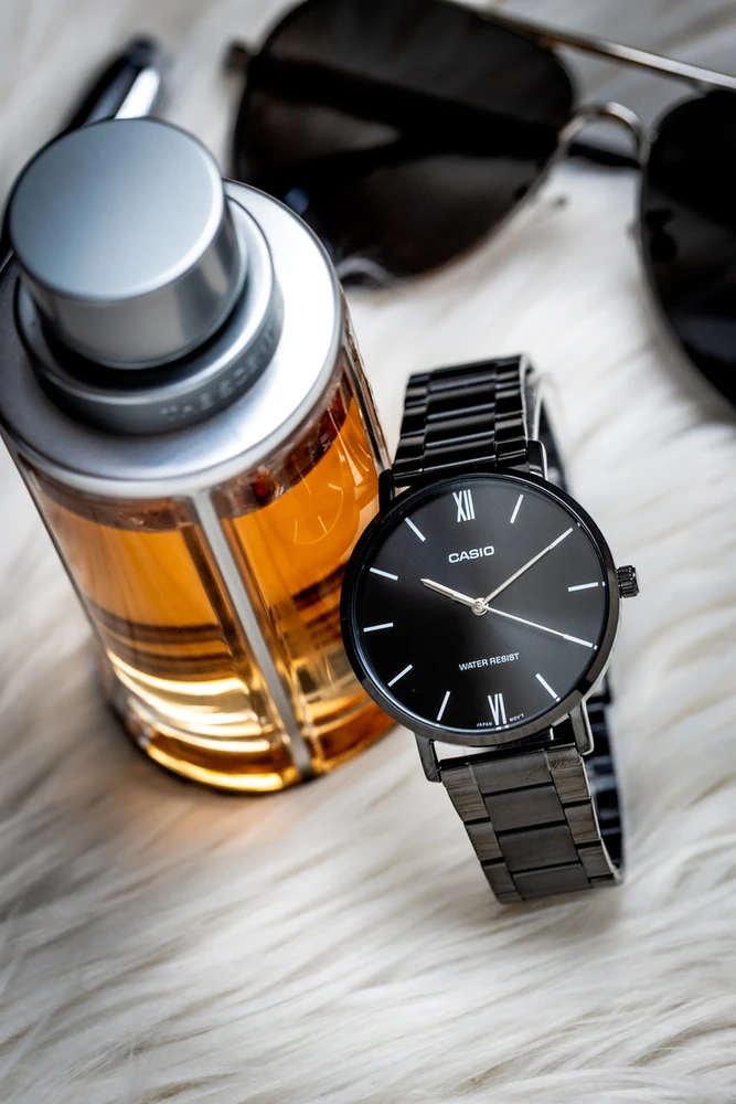 Casio vyriškas laikrodis MTP-VT01B-1B + dėžutė