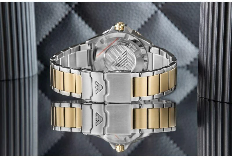 Vyriškas laikrodis EMPORIO ARMANI World Explorer AR11738 + DĖŽUTĖ