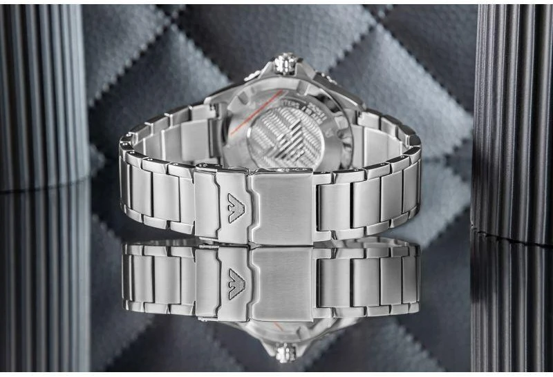 Vyriškas laikrodis EMPORIO ARMANI World Explorer AR11697 + DĖŽUTĖ