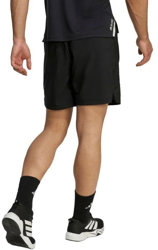 Vyriški „adidas Tech Apparel“ šortai, juodi, JM8132