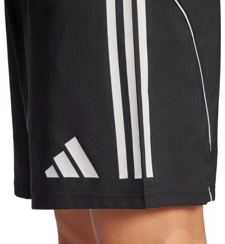 Vyriški adidas Tiro 25 varžybų šortai, juodi JG1062