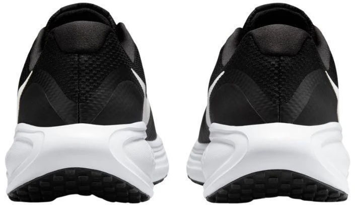 Vyriški bėgimo bateliai Nike Revolution 8, juodi, HJ9198 003