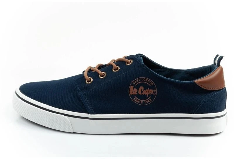 Vyriški kedai su neslystančiu padu Lee Cooper, tamsiai mėlyni