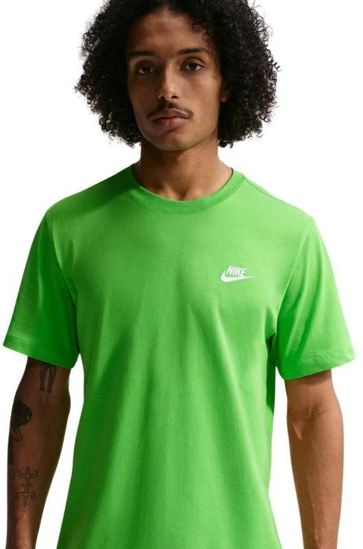 Vyriški marškinėliai Nike Club Tee, žali AR4997 311