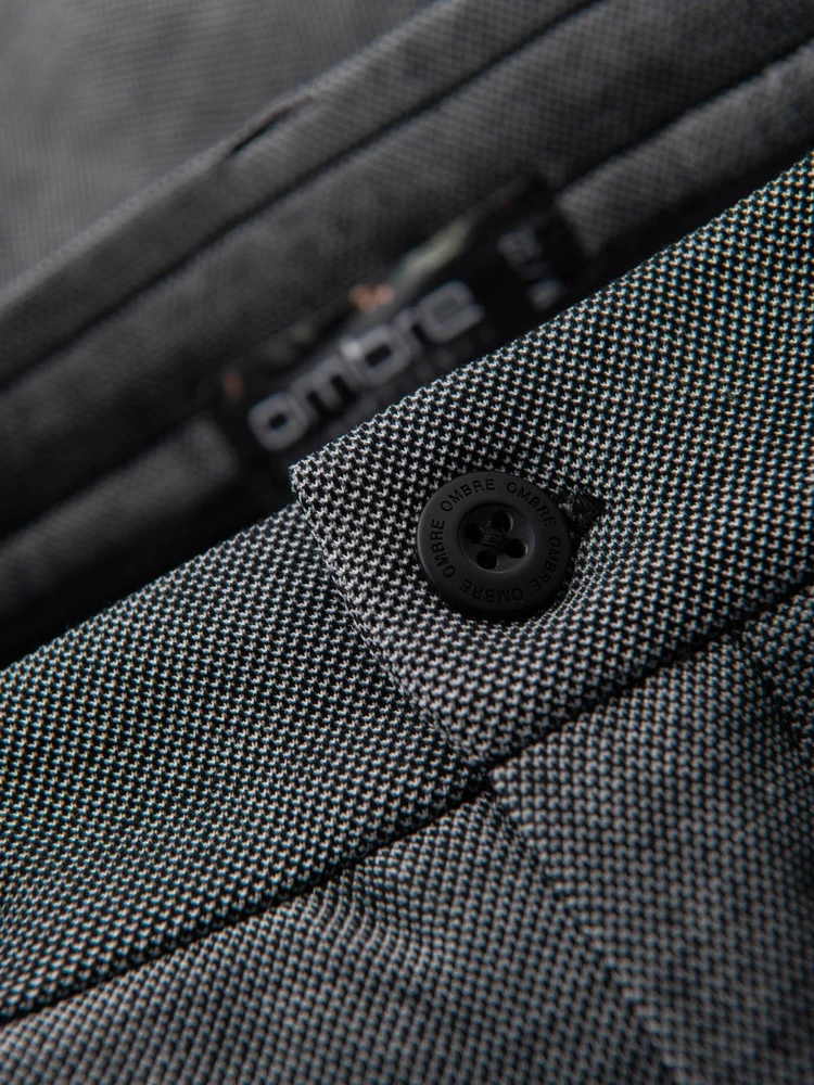 Vyriški pilki slim fit šortai iki kelių