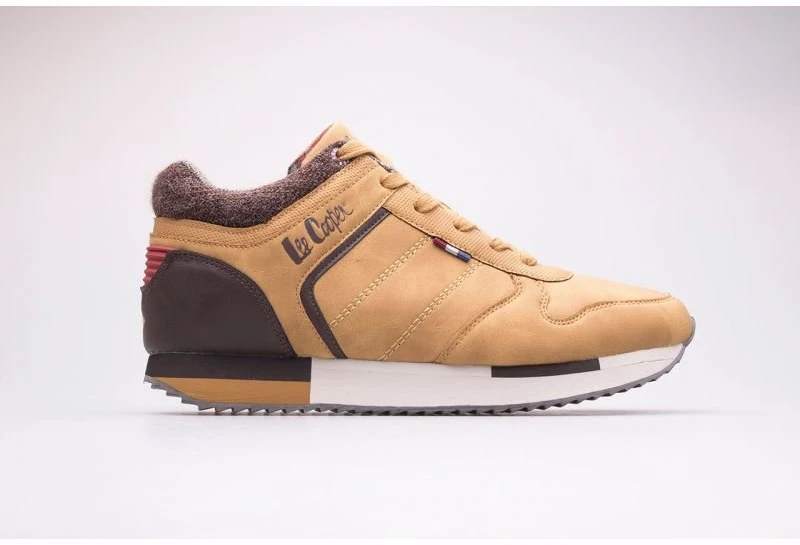 Vyriški sportbačiai su raišteliais Lee Cooper, rudi