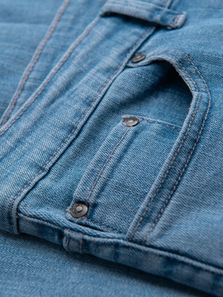 Vyriški šviesiai mėlyni slim fit džinsai su elastanu