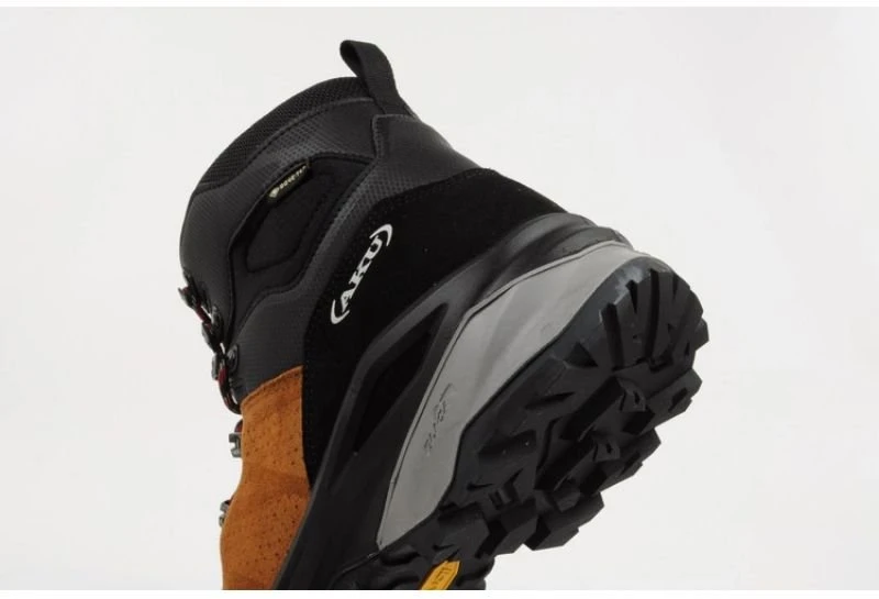 Vyriški žygio batai su GORE-TEX AKU Adapta, juodi ir rudi