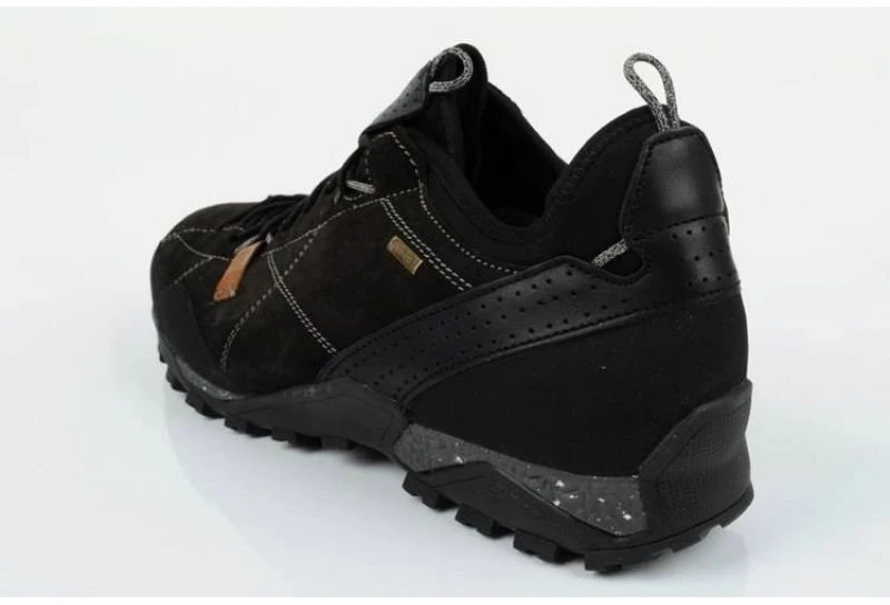 Vyriški žygio batai su GORE-TEX membrana Aku Nativa GTX, juodi