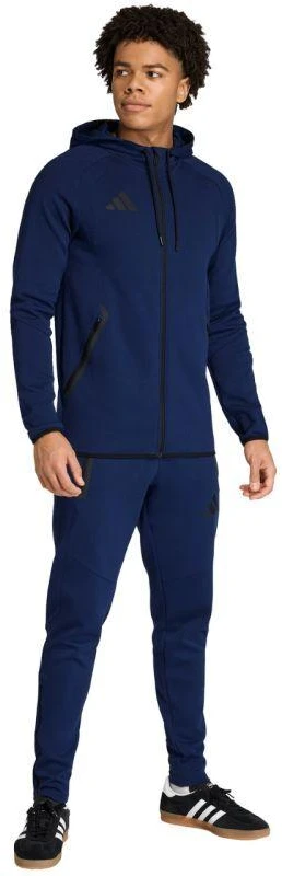 Vyriškos adidas Tiro 26 kelioninės sportinės kelnės tamsiai mėlynos KF6073
