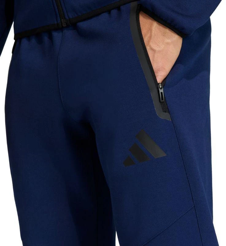 Vyriškos adidas Tiro 26 kelioninės sportinės kelnės tamsiai mėlynos KF6073
