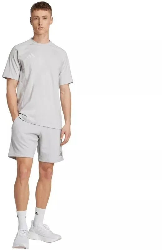 Vyrų adidas Tiro 25 kelioniniai šortai pilki JY5946