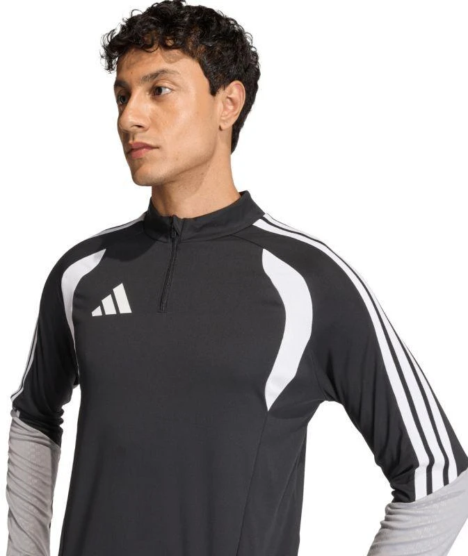 Vyrų adidas Tiro 26 Competition treniruočių viršutinė dalis, juoda, JX4257