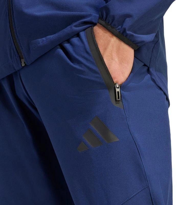 Vyrų adidas Tiro 26 Travel audinio kelnės, tamsiai mėlynos KE8364