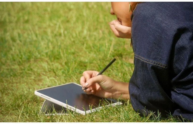 Wacom MovinkPad 11 dėklas