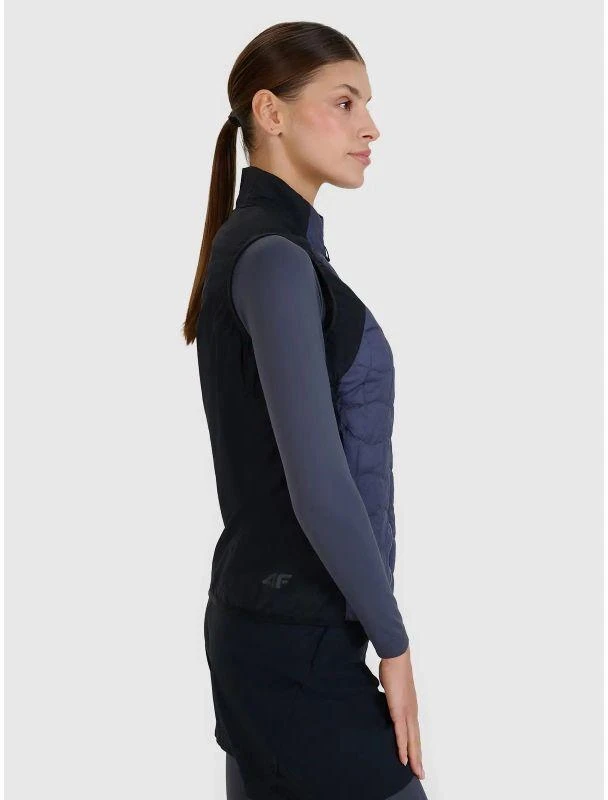 Women's trekking vest with Primaloft filling Juodas 4F 4FWSS25TVJAF180-22S