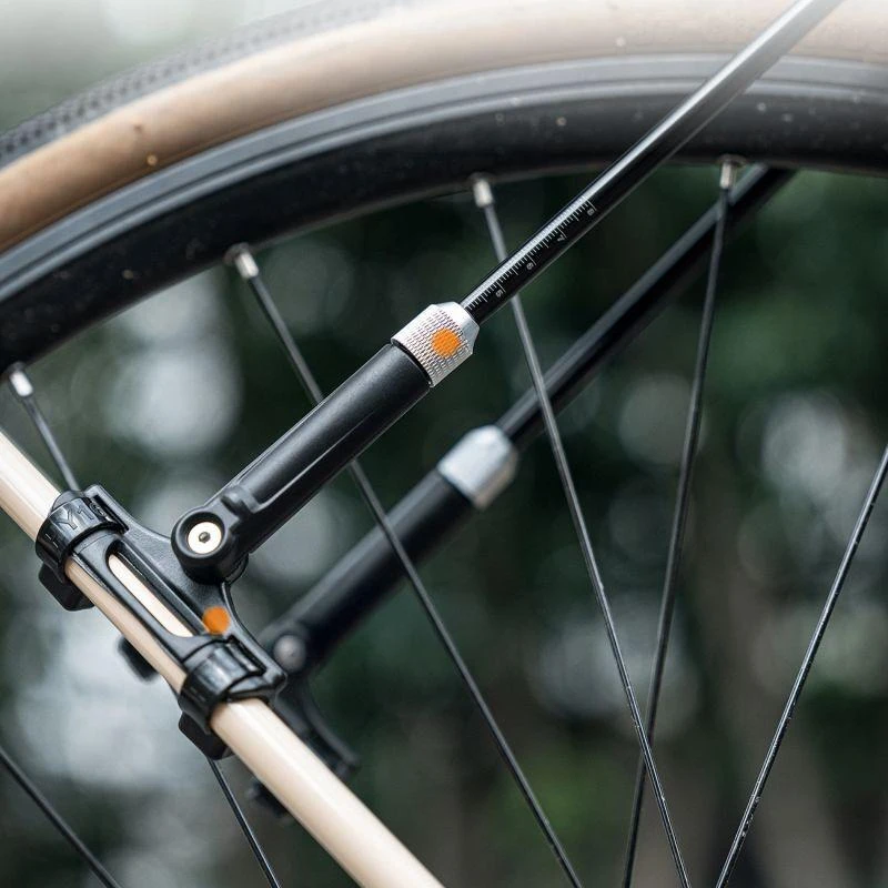 Wozinsky WBR-01 universal adjustable bicycle fender - juodas