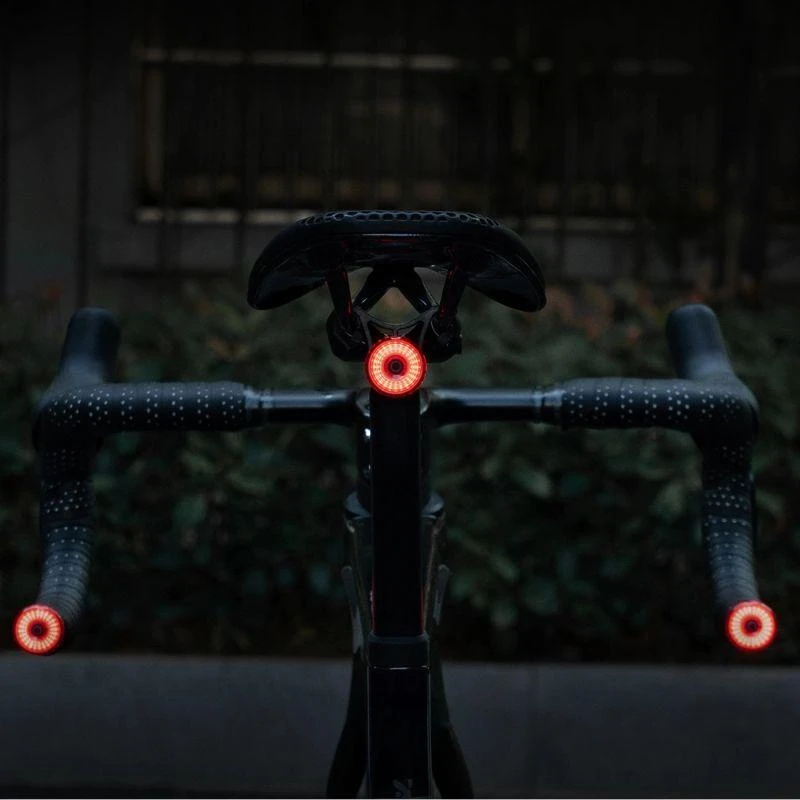 Wozinsky WIS-01 Atsparus vandeniui Smart Tail Lights 2 pcs - Juodas