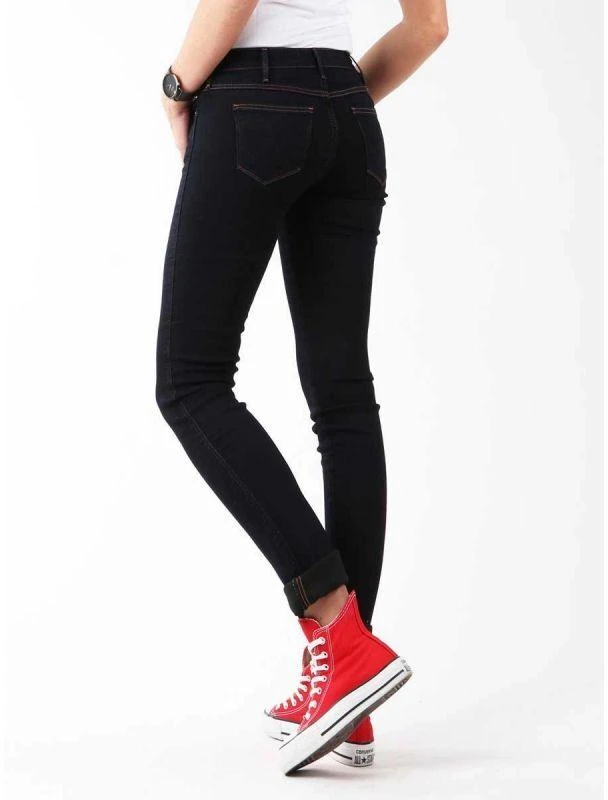 „Wrangler Courtney Skinny“ džinsai W23SBV79B