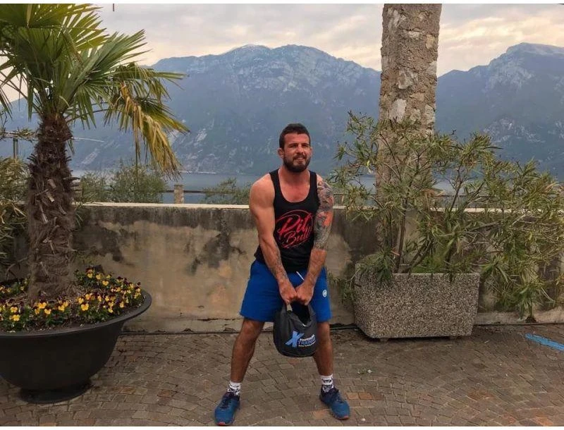 BUSHIDO XBag – Įranga funkcinėms treniruotėms su reguliuojamais svoriais (1–40 kg)