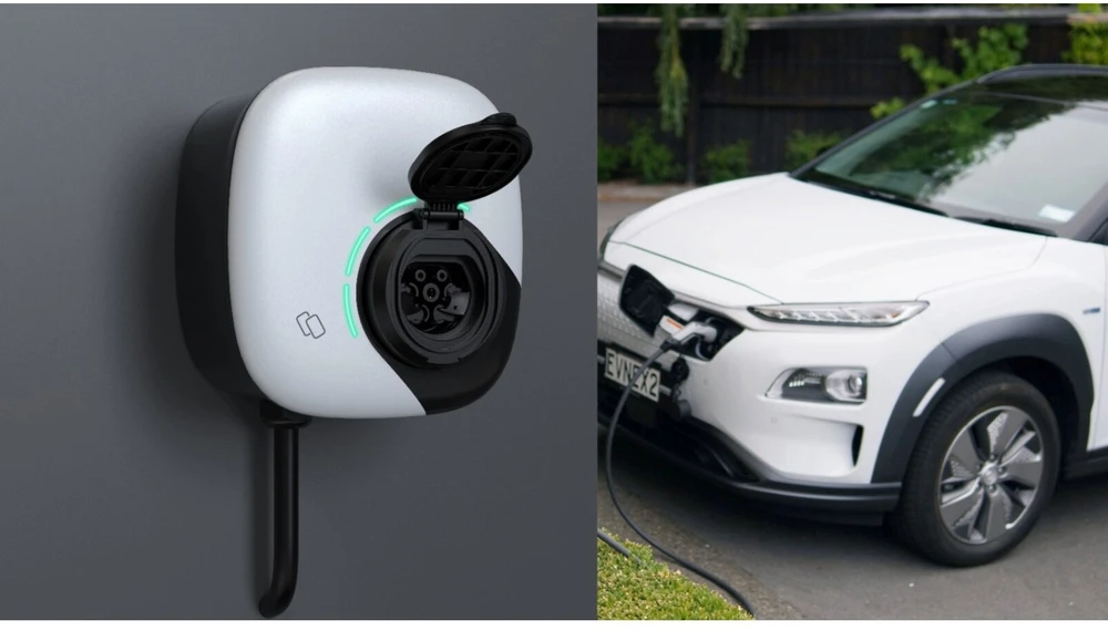 Yingrao įkrovimo stotelė 22kW su type 2 kištukų ir programėle