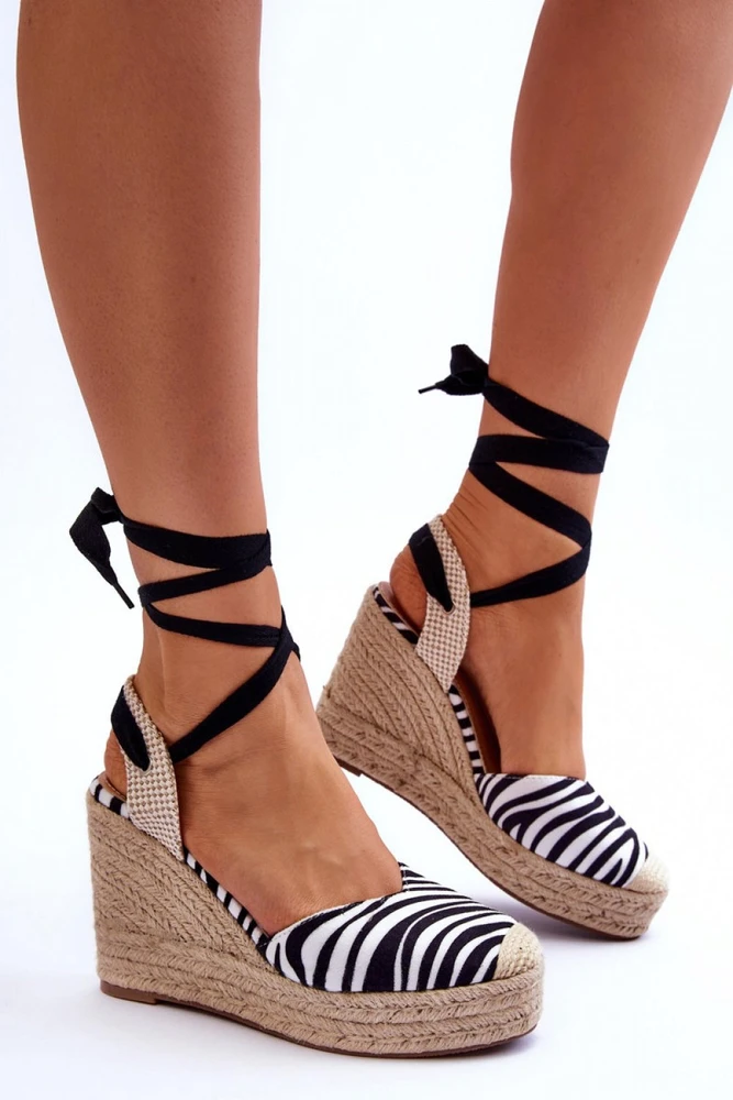 Zebra rašto basutės su kulnu Step in style