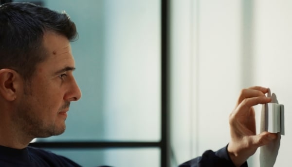 heating-control-system-danfoss-icon2-wired