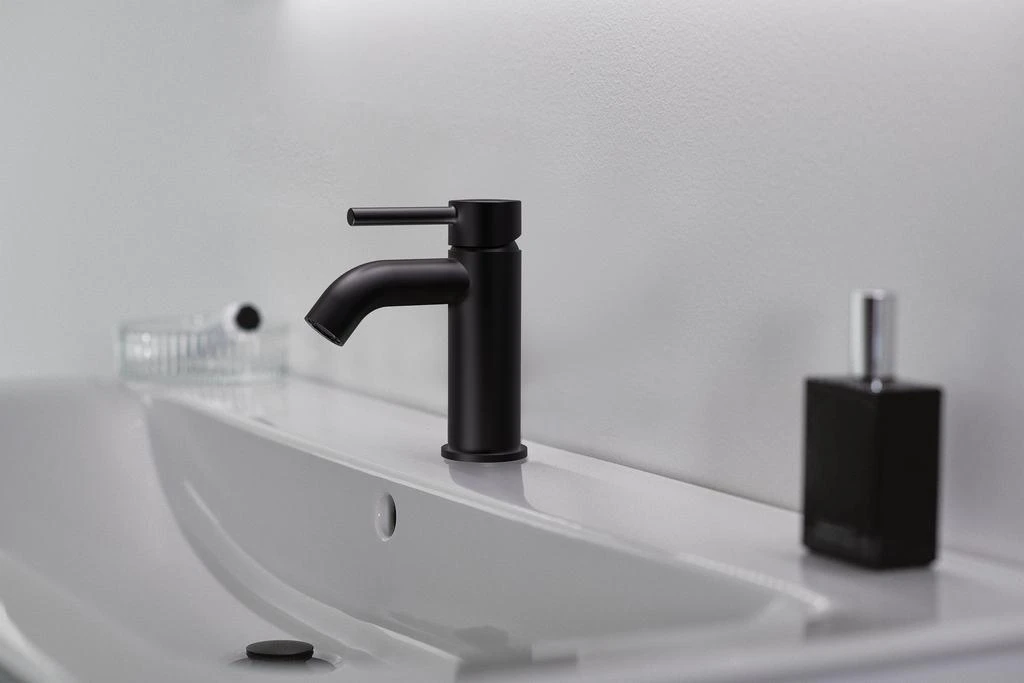 Praustuvo maišytuvas Ideal Standard Ceraline, be dugno vožtuvo, Silk Juodas matinė juoda