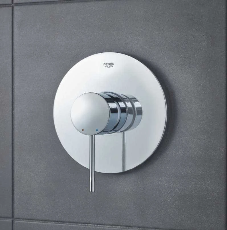Grohe Essence dušinio maišytuvo virštinkinė dalis. chromas