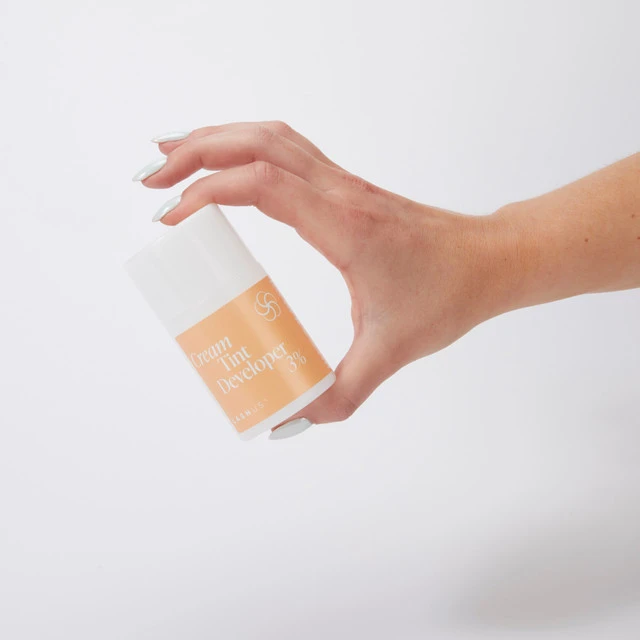 LASHUS kreminis dažų oksidantas 3%, 100 ml | LASHUS Kreminis Tint Developer 3% (100 ml)