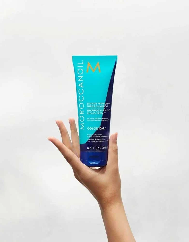 "Moroccanoil Skirtas šviesiems plaukams Perfecting Violetinė šampūnas 200ml