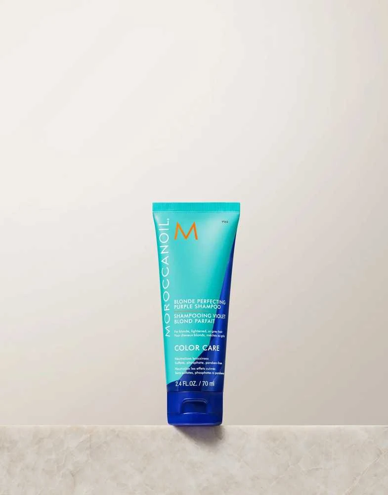 Moroccanoil Color Care Skirtas šviesiems plaukams Perfecting Violetinė Šampūnas šampūnas, 70 ml