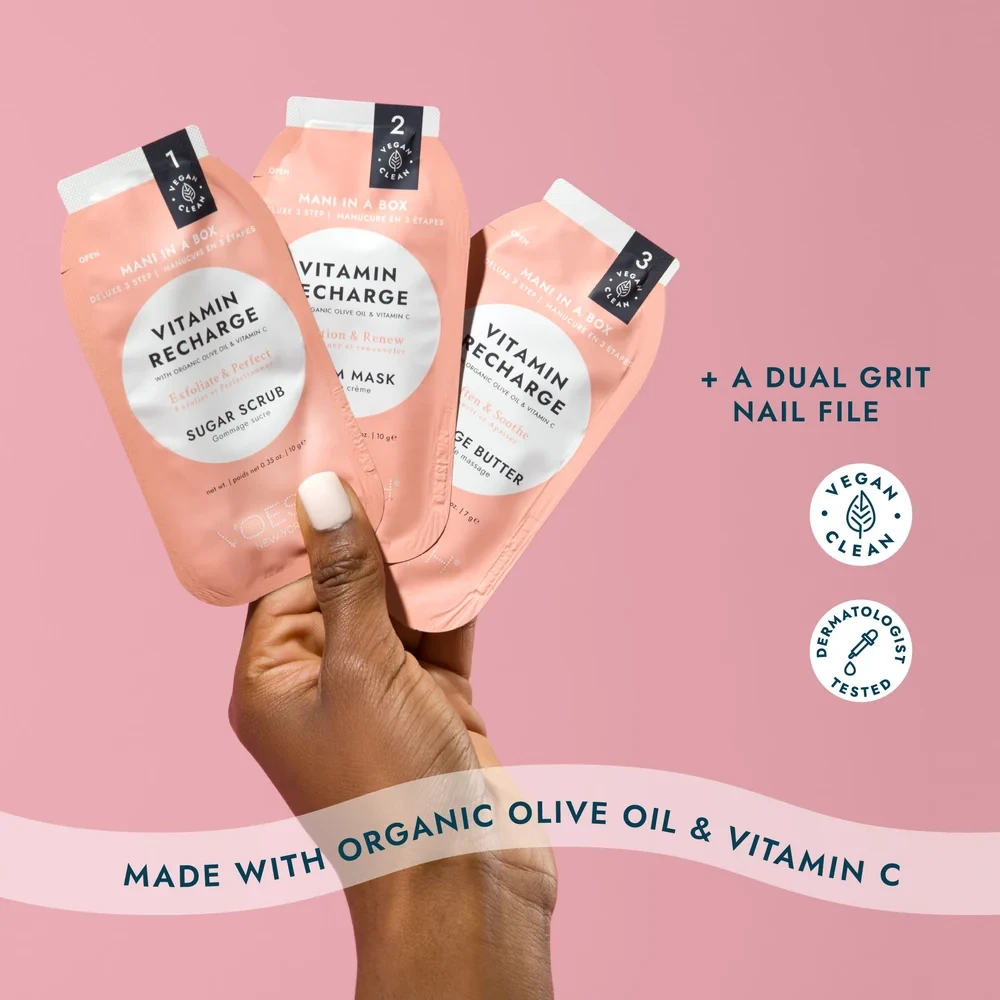 VOESH Mani Moments Duo Vitamin Recharge - 3 step Manicure | Trijų žingsnių manikiūras dėžutėje - 2 rinkiniai po 3 žingsnius + dildė