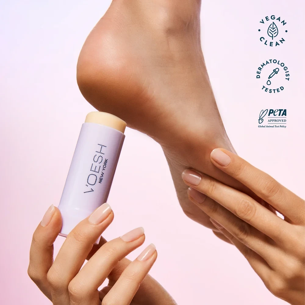 Voesh kulnų priežiūros rinkinys (22 ml. balzamas + 2 vnt. kojinės) levandų kvapo | VOESH Heel Repair Duo (Heel Repair Balm + Heel Socks) Lavender