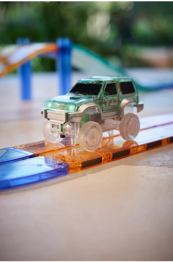 Cleverclixx - Magnetinės lenktynių trasos automobilis - pastelinis žalias, 1vnt.