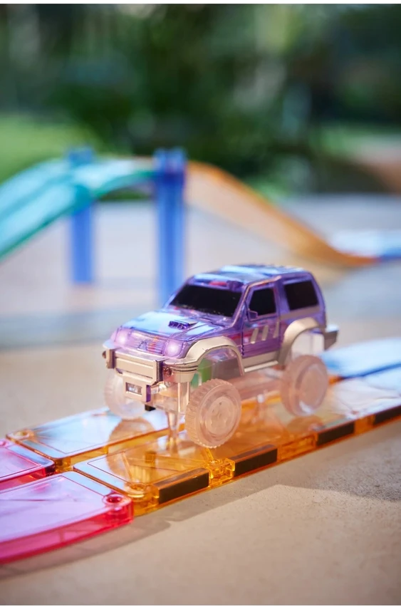 Cleverclixx - Magnetinės lenktynių trasos automobilis - pastelinis violetinis, 1vnt.