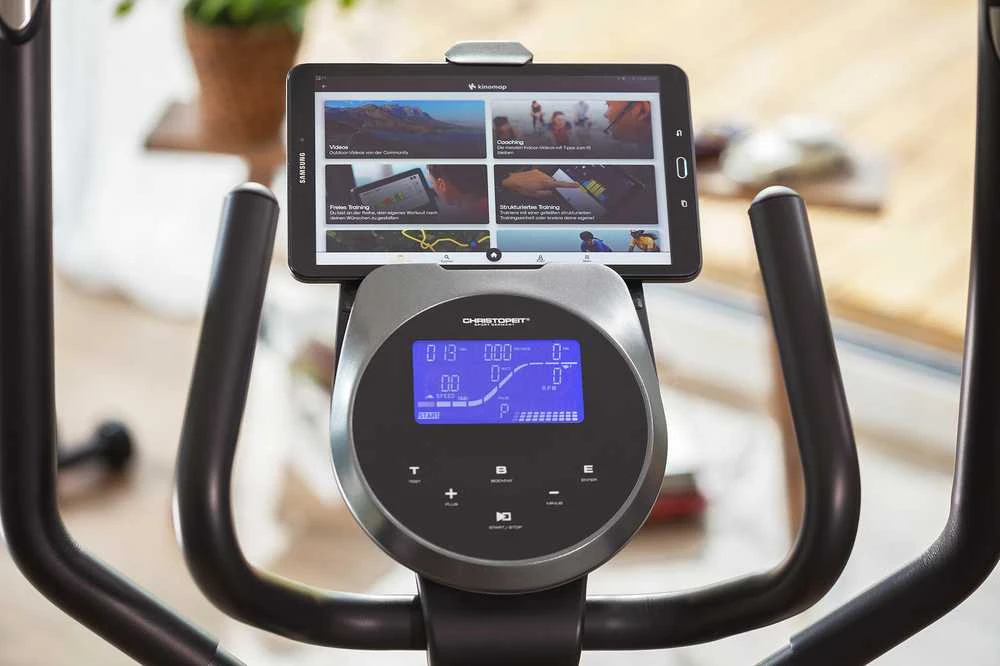 CHRISTOPEIT SPORT EL 8000 eliptiskais ergometrs