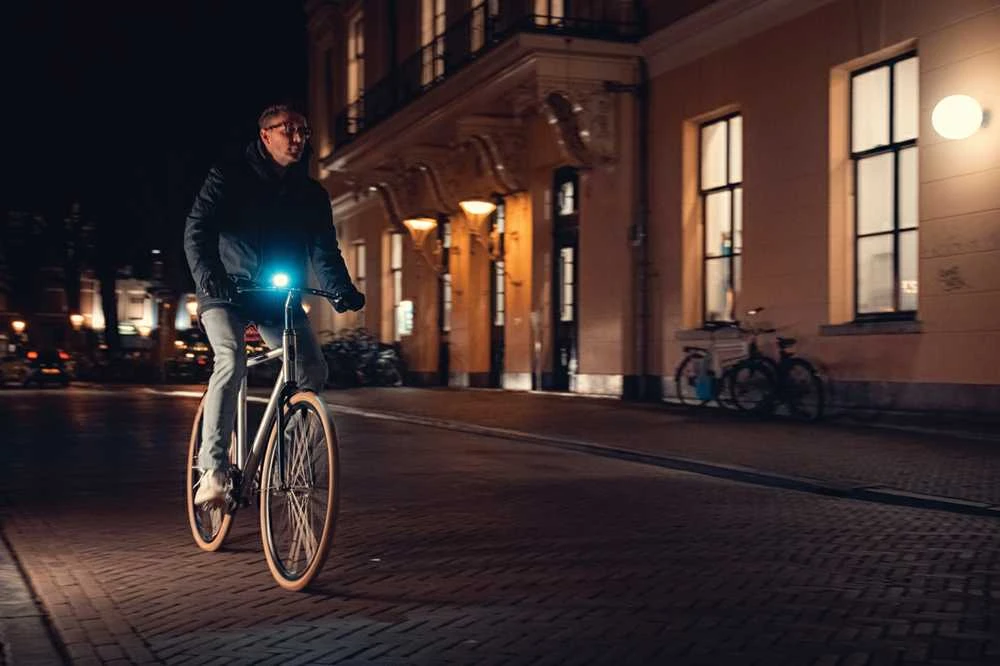 None AXA priekinis žibintas DWN 50 USB juodas