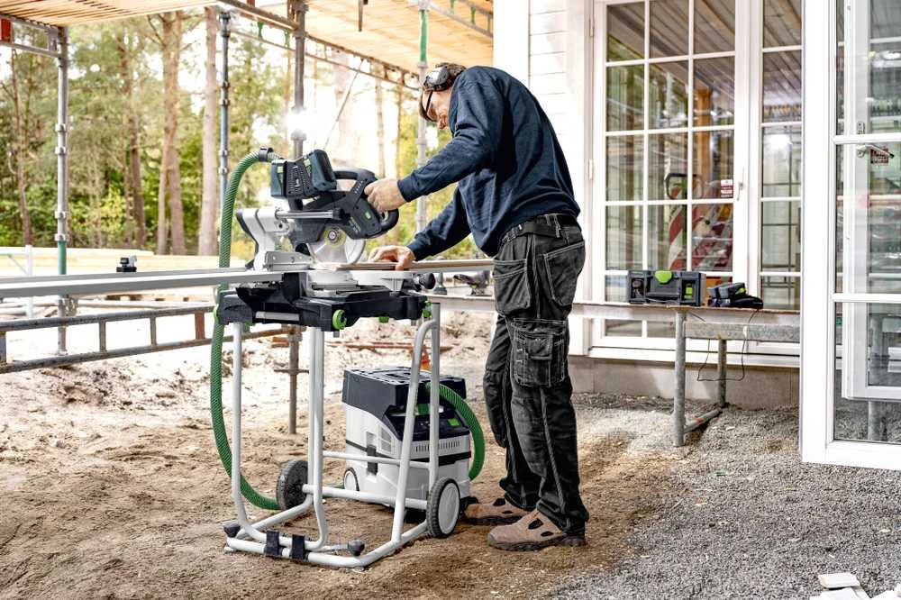 Akumuliatorinis dulkių siurblys Festool CLEANTEC CTLC MIDI I-Basic; 18 V (be akumuliatoriaus ir pakrovėjo)