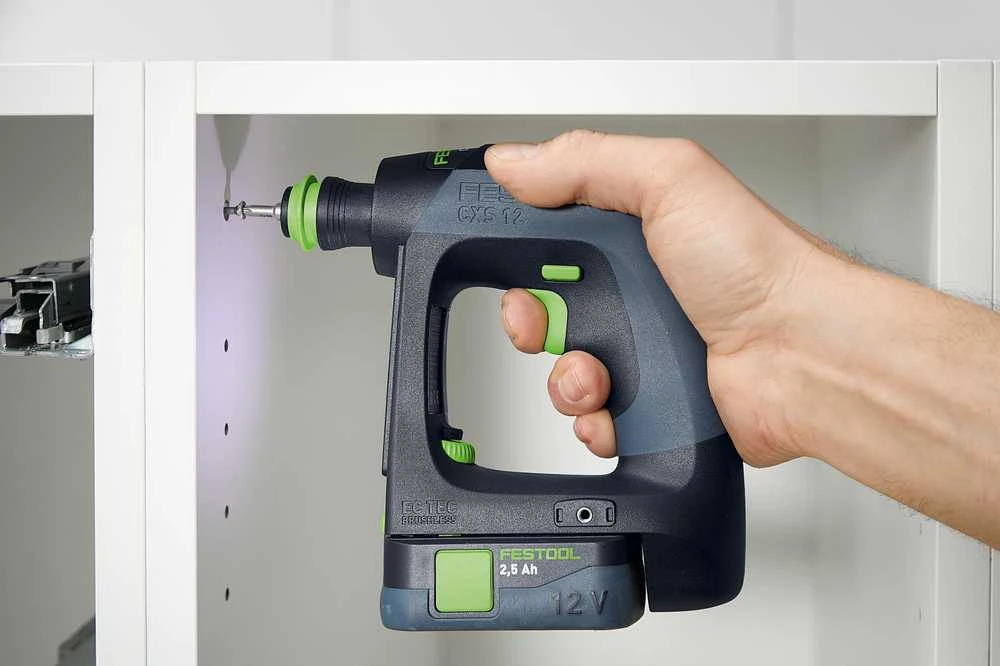 Suktuvas-gręžtuvas Festool CXS 12 2,5-Plus 10,8 V; 2x2,5 Ah akum.