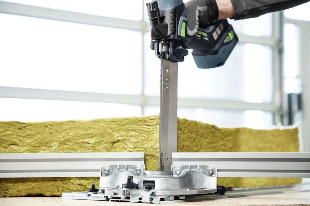 Akumuliatorinis pjūklas izoliacinėms medžiagoms Festool ISC 240 EB-Basic; 18 V (be akumuliatoriaus ir pakrovėjo)