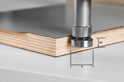 Festool sulyginimo freza dirbanti su faneros briauna