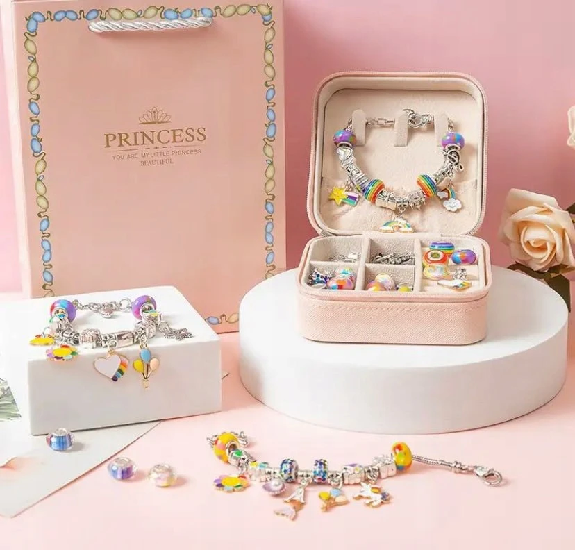 1X KŪRYBINIS RINKINYS KAROKLĖMS GAMINTI APYRANKĖS VAIKAMS CHARMS COLO