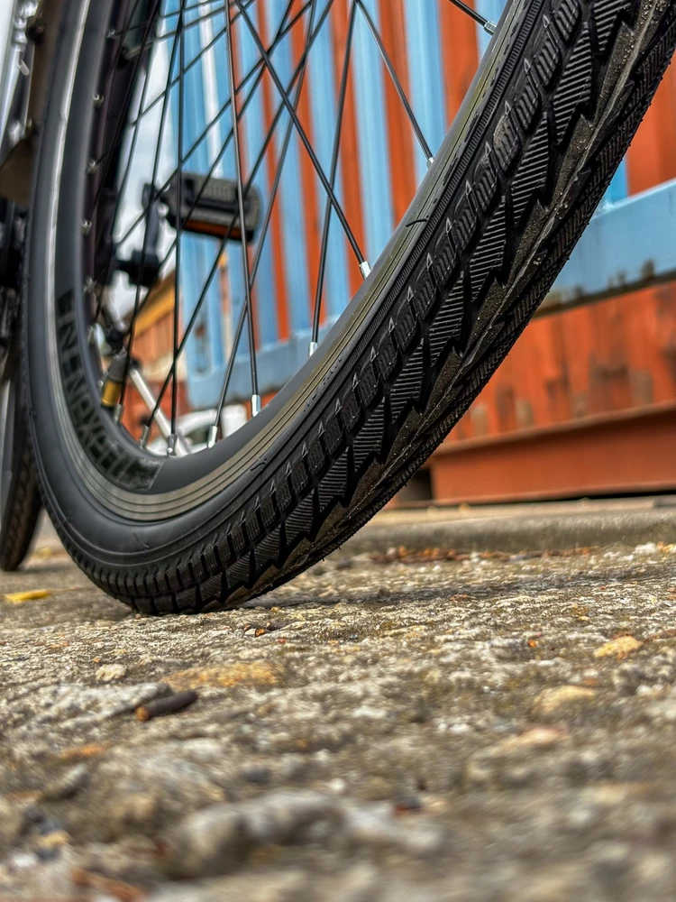 26 colių TRC dviračio padanga 26x1,75 su ANTIPUNCTURE Įdėklu 47-559 STRONG